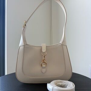 Elegant Cream Shoulder Bag Jackie Look alike